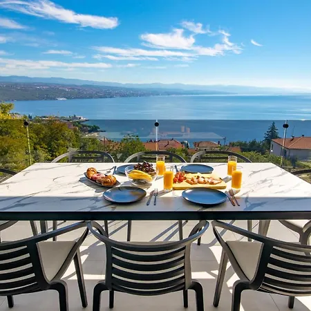 Luxury Bevlo Apartment Opatija