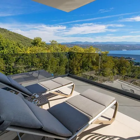 Апартаменты Luxury Bevlo *